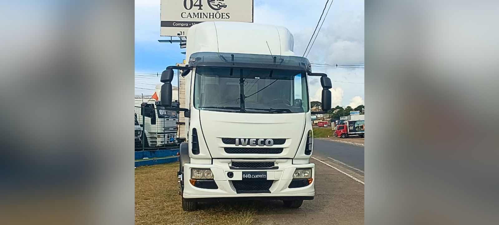 Iveco 240E28, ano 2016